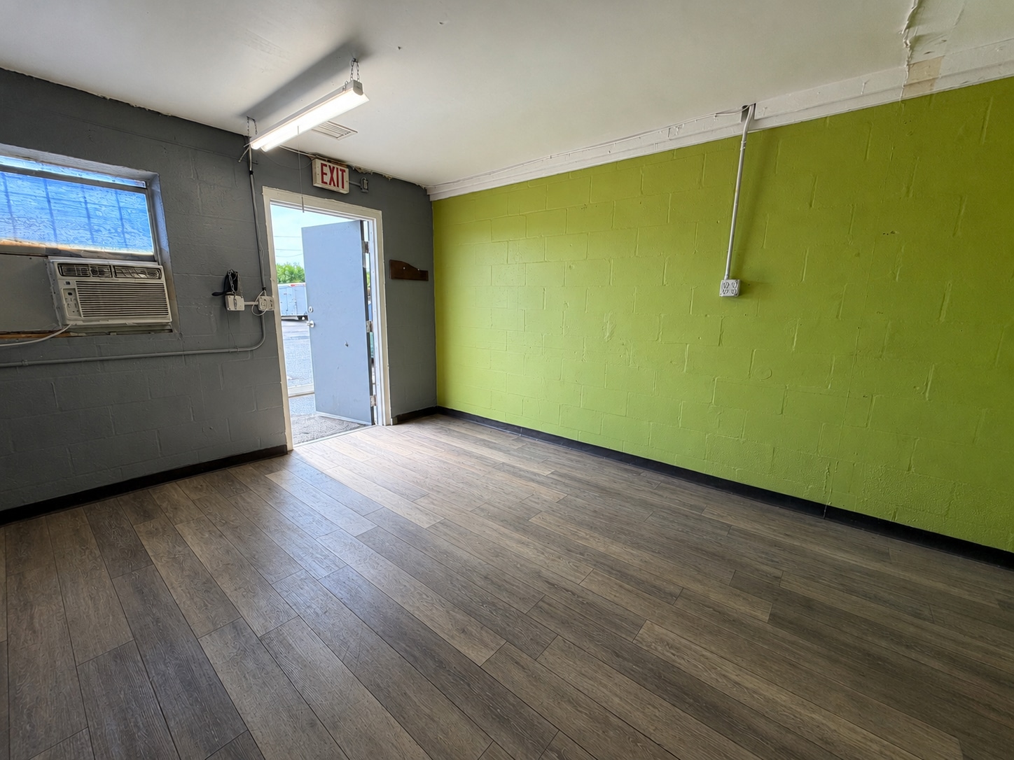 5100 Ulmerton Rd, Clearwater, FL for lease Interior Photo- Image 1 of 5