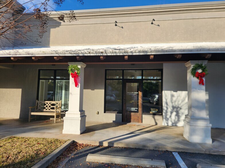 20 Market St, Saint Simons Island, GA à louer - Photo du bâtiment - Image 3 de 3