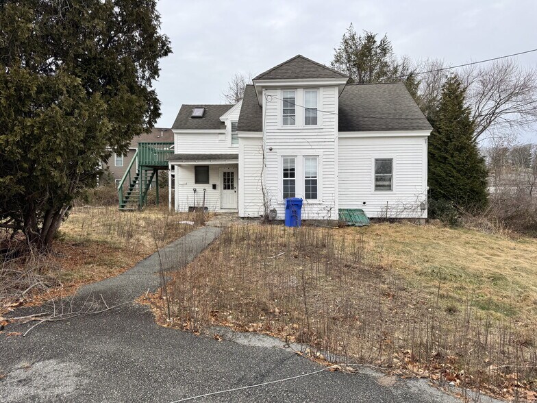 1203 Poquonnock Rd, Groton, CT à vendre - Photo du bâtiment - Image 2 de 9