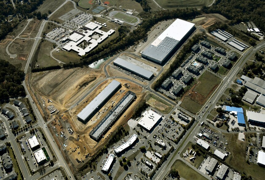 100 Pitts School Rd, Concord, NC à vendre - Photo du bâtiment - Image 3 de 10