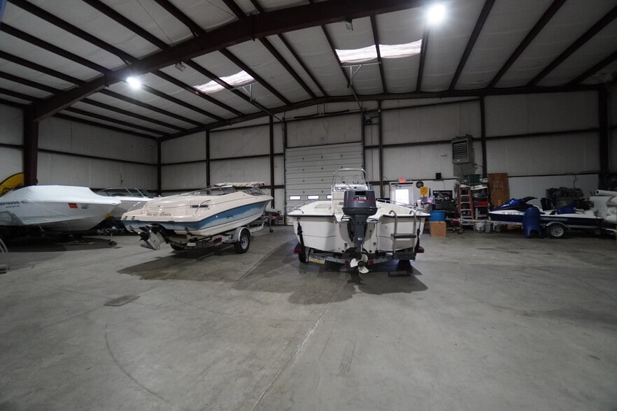 2946 MacArthur Rd, Whitehall, PA for lease - Interior Photo - Image 3 of 11