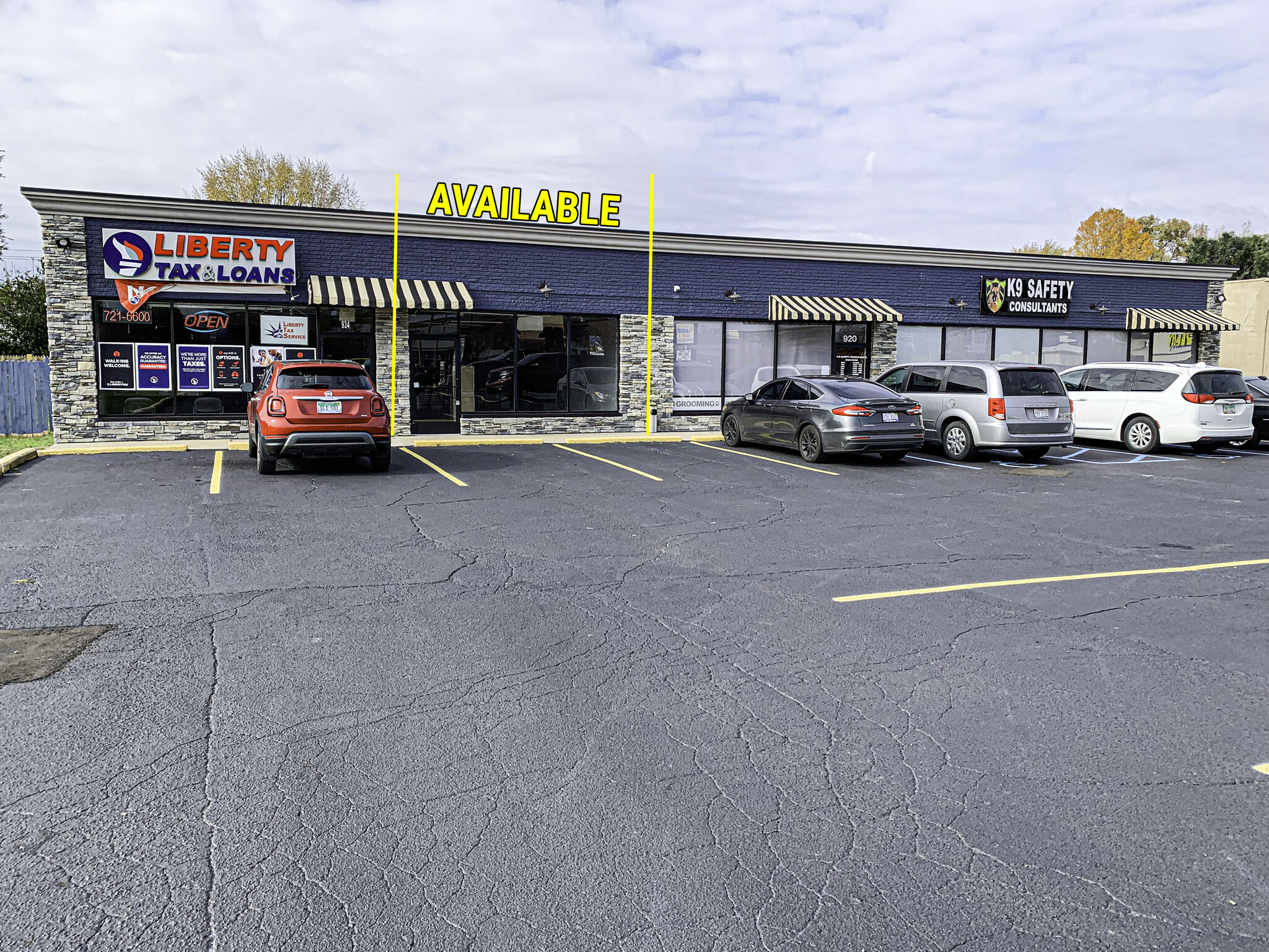 920-934 S Wayne Rd, Westland, MI for lease Building Photo- Image 1 of 6