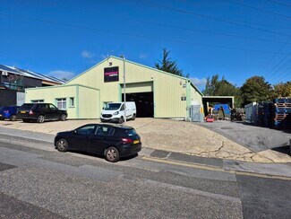 Plus de détails pour 1 Wolterton Rd, Poole - Industriel à louer