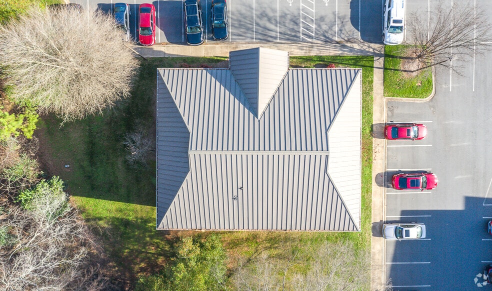 2730 E WT Harris Blvd, Charlotte, NC for lease - Aerial - Image 3 of 27