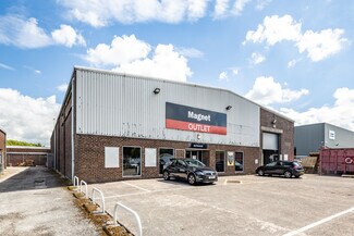 More details for Holmesfield Rd, Warrington - Industrial for Lease