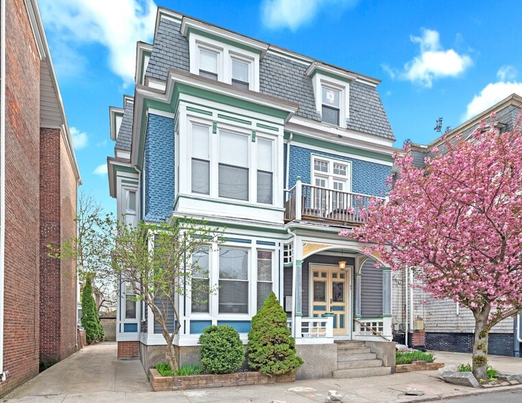 65 America St, Providence, RI à vendre - Photo du bâtiment - Image 2 de 9