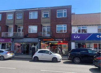 Plus de détails pour 237 High Rd, Loughton - Vente au détail à vendre