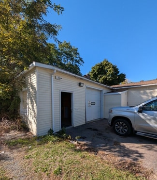 Plus de détails pour 5 Lafayette St, Plattsburgh, NY - Industriel à louer