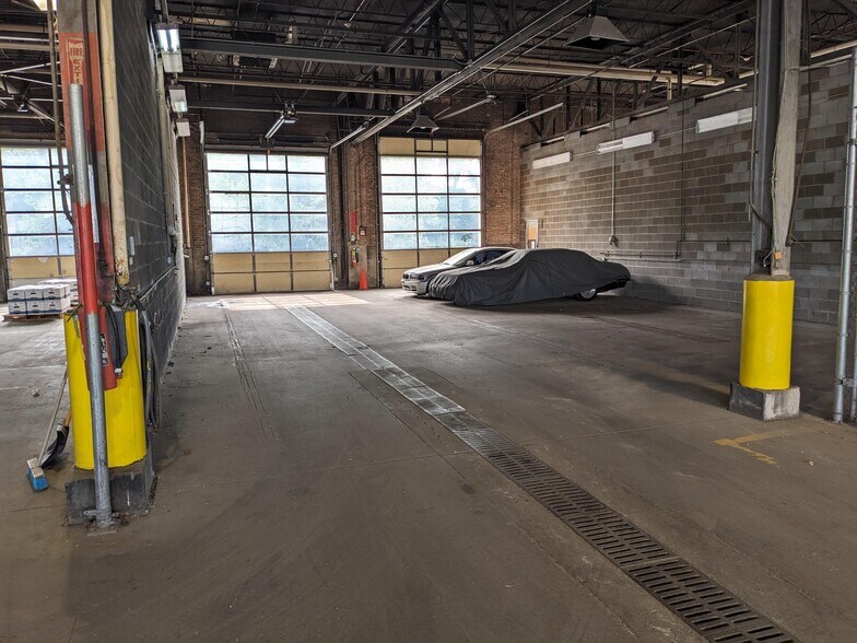 4811 Harlem Ave, Berwyn, IL à louer - Photo intérieure - Image 3 de 4