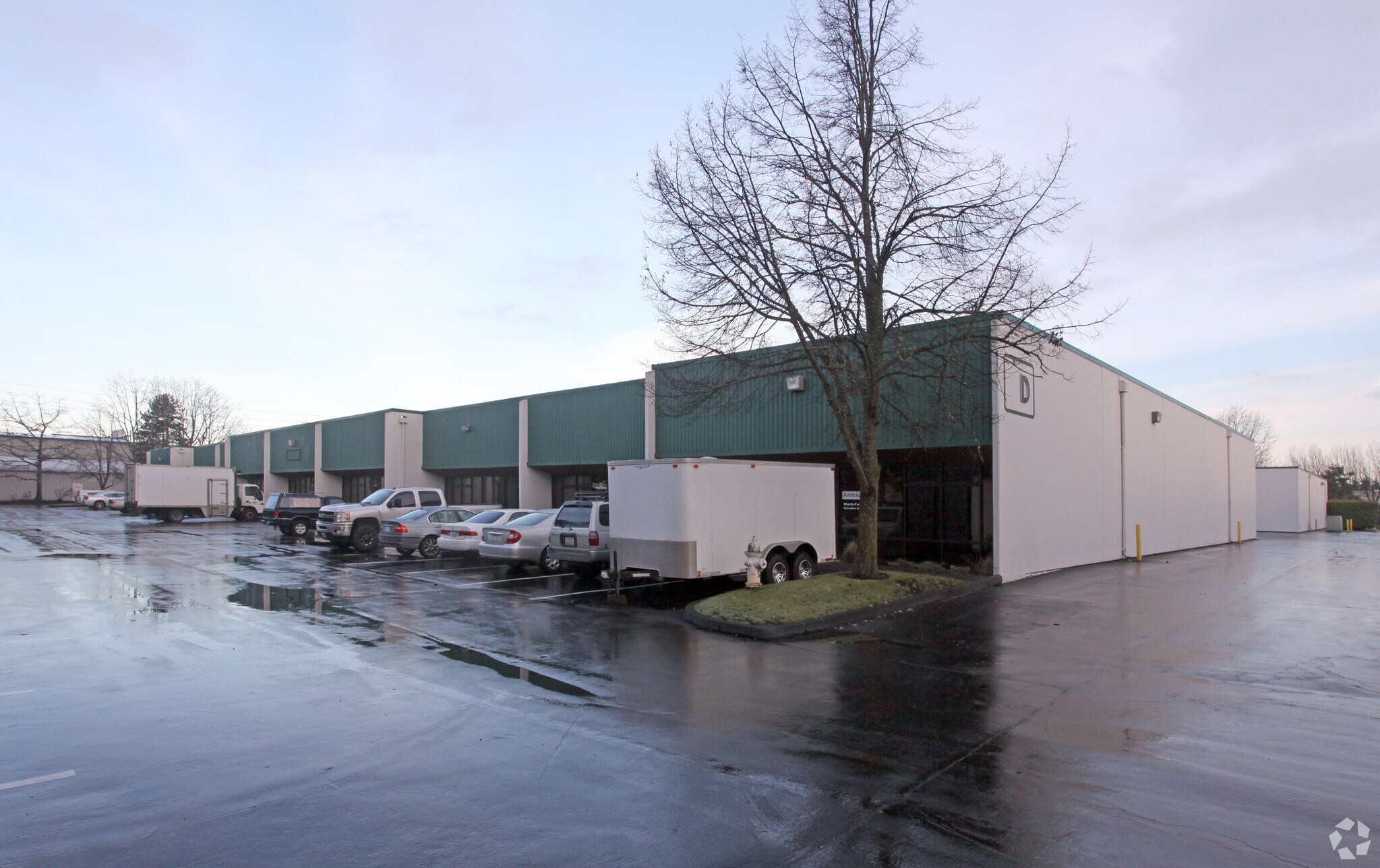 6839-6851 S 220th St, Kent, WA for lease Primary Photo- Image 1 of 7