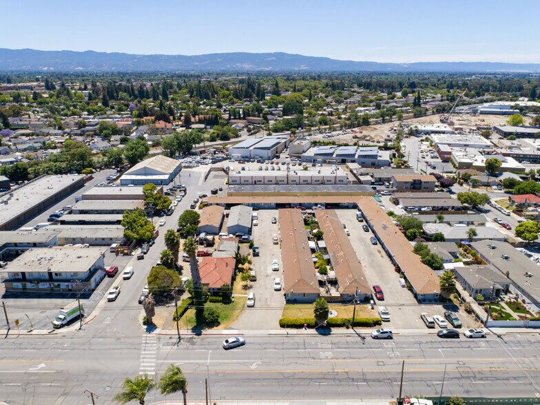 2024-2050 Lafayette St, Santa Clara, CA à vendre - Photo du bâtiment - Image 3 de 8