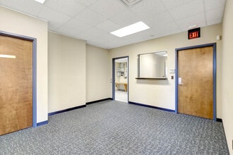 5751 Uptain Rd, Chattanooga, TN for lease Interior Photo- Image 1 of 26