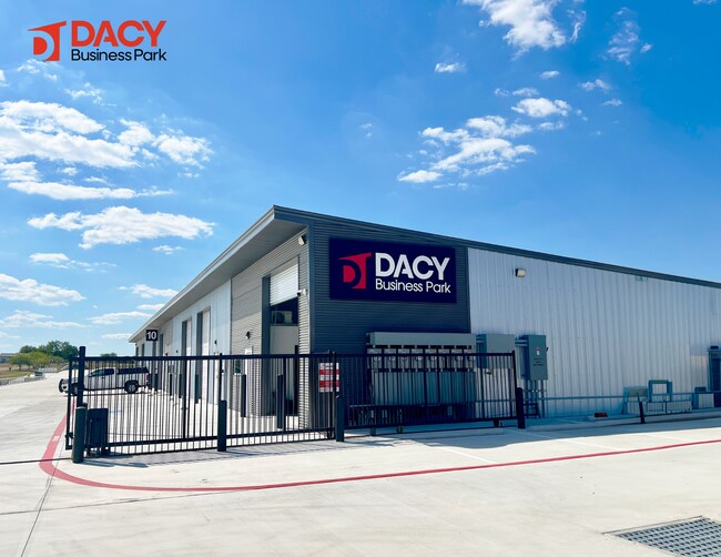 Plus de détails pour 3300 Dacy Ln, Kyle, TX - Industriel à vendre