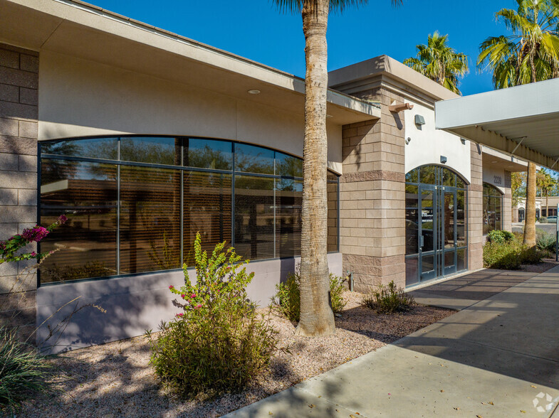 2239 W Baseline Rd, Tempe, AZ for lease - Building Photo - Image 2 of 16