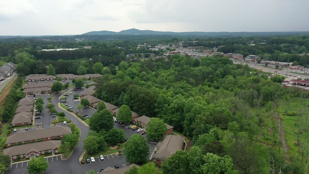 401-413 Creekstone Rdg, Woodstock, GA for sale - Commercial Listing Video - Image 2 of 35