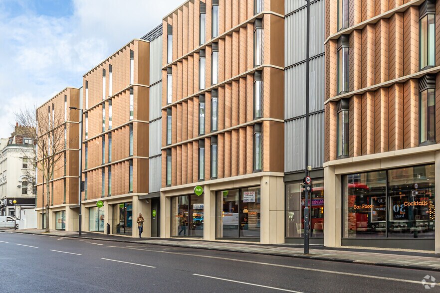 80 Farringdon Rd, Londres à louer - Photo du bâtiment - Image 2 de 6