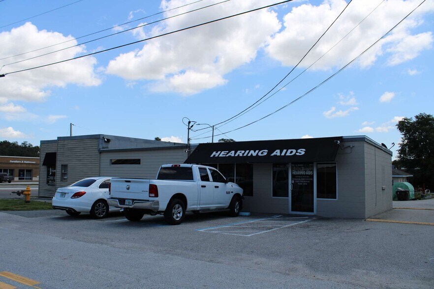 411 S Walker St, Lake Wales, FL à vendre - Photo du bâtiment - Image 2 de 9
