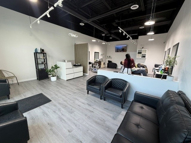 45 Carrington Blvd NW, Calgary, AB for lease - Interior Photo - Image 3 of 6