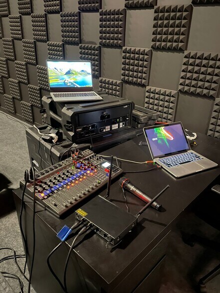 2121 S Hiawasee Rd, Orlando, FL à louer - Photo du bâtiment - Image 2 de 53