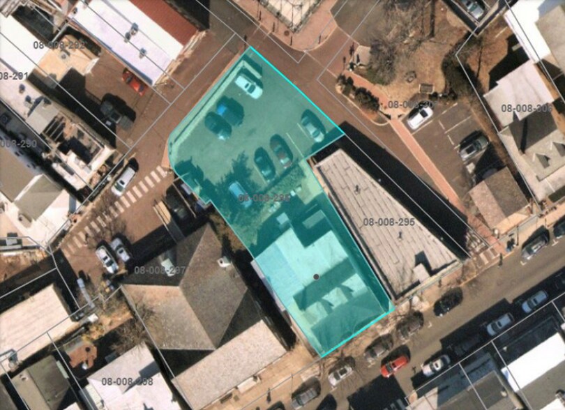 Doylestown Main Street Portfolio portefeuille de 3 propriétés à vendre sur LoopNet.ca - Photo du bâtiment - Image 3 de 7