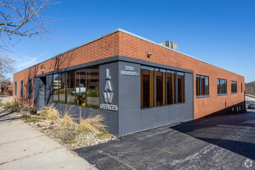 2501 Grand Ave, Des Moines, IA for lease - Building Photo - Image 2 of 5