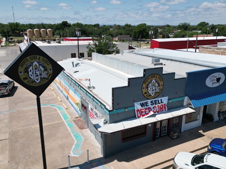 103 Main st, Bronte, TX à vendre - Photo principale - Image 1 de 21