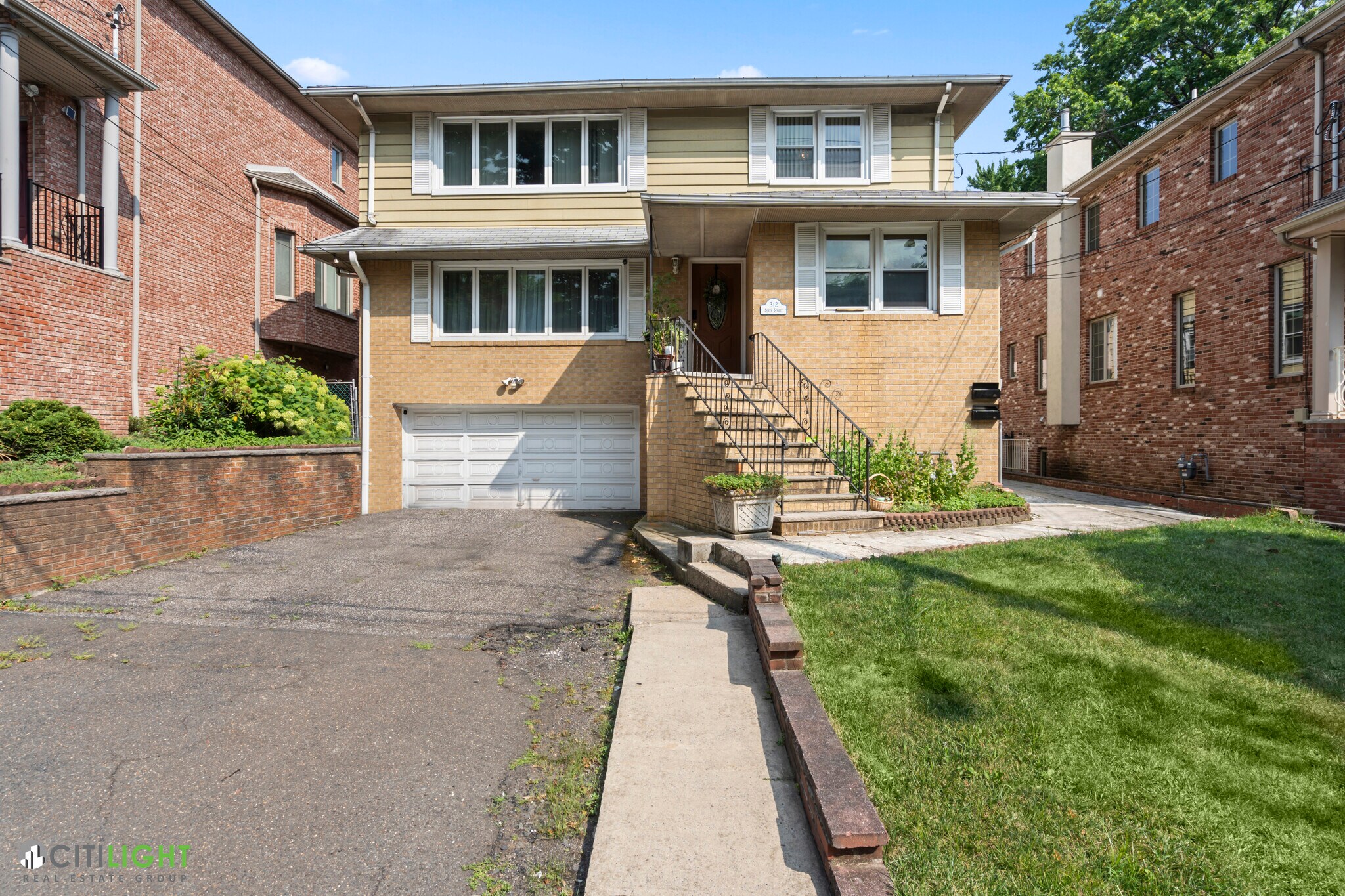 312 6th St, Palisades Park, NJ à vendre Photo principale- Image 1 de 9