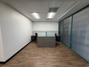 14301 N 87th St, Scottsdale, AZ for lease Interior Photo- Image 2 of 6