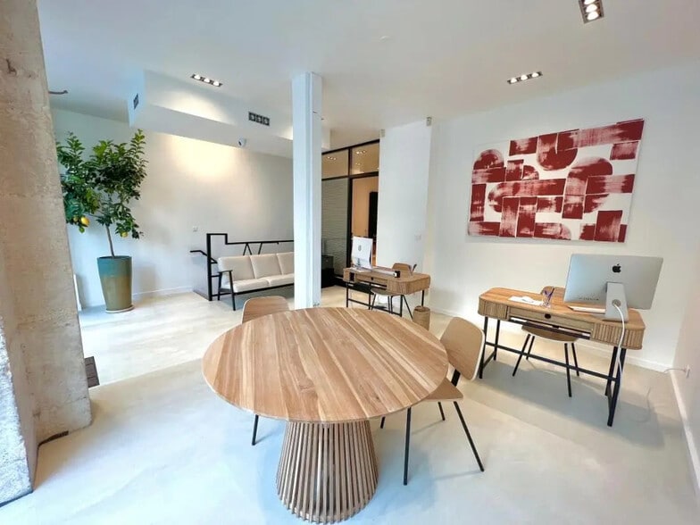 11 Rue Géricault, Paris for sale - Interior Photo - Image 1 of 5