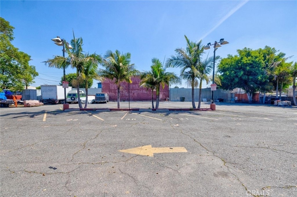 1437 E 61st St, Los Angeles, CA for sale Primary Photo- Image 1 of 14