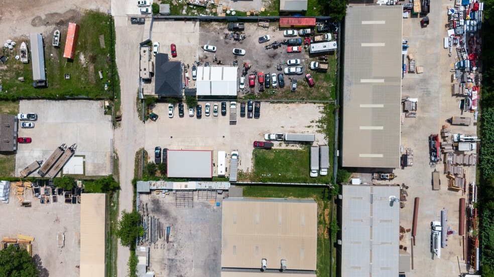 6456 Cunningham Rd, Houston, TX for lease - Building Photo - Image 3 of 32