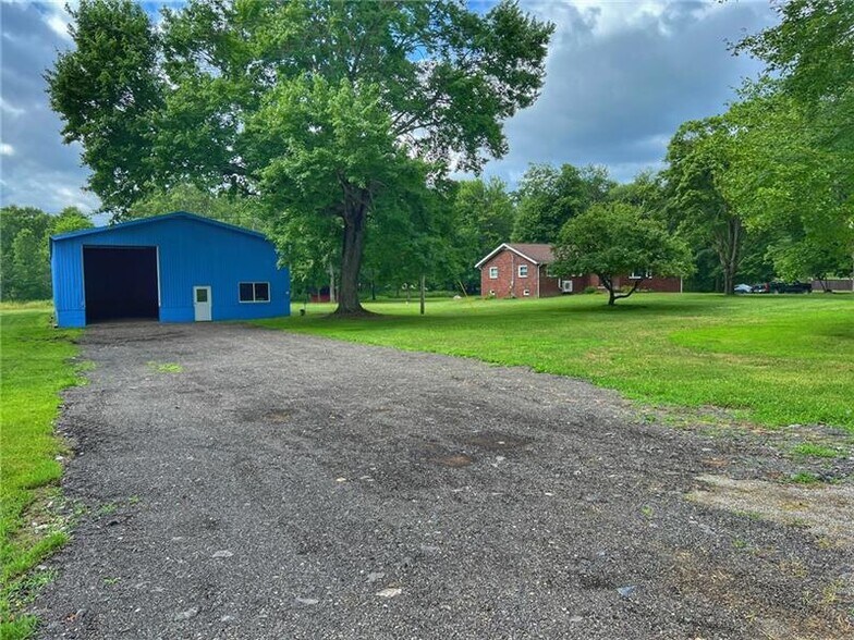 14 Steingrabe Rd, New Wilmington, PA à vendre - Photo du bâtiment - Image 2 de 8