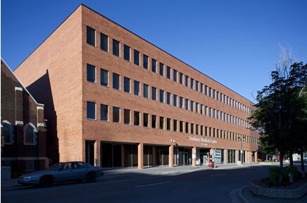 Plus de détails pour 65 Larch St, Sudbury, ON - Bureau à louer