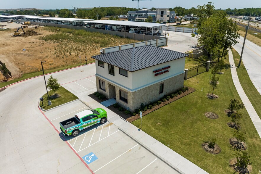 801 S Railroad St, Lewisville, TX à louer - Aérien - Image 2 de 2