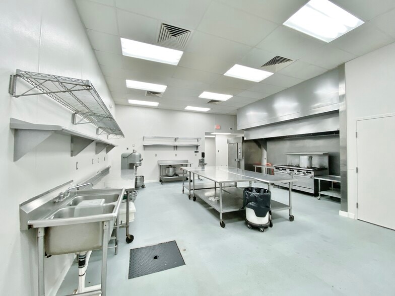 1100-1146 Taft St, Rockville, MD for lease - Building Photo - Image 1 of 26