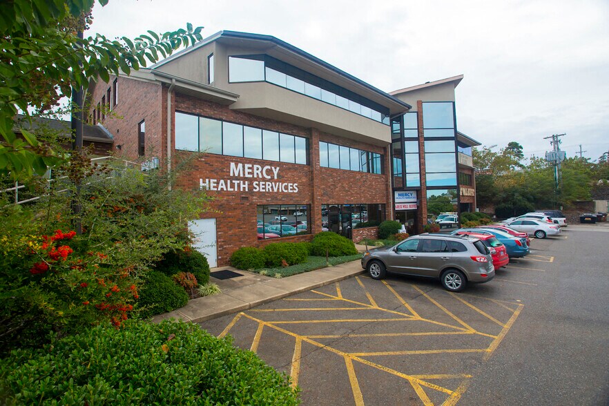 4419 N Highway 7, Hot Springs Village, AR à louer - Photo du bâtiment - Image 3 de 3