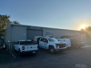 16121 Pine Ridge Rd, Fort Myers, FL for lease Building Photo- Image 2 of 2