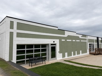 More details for 37 N Broad St, Brevard, NC - Retail for Lease