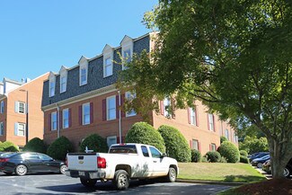 Plus de détails pour 7000 Peachtree Dunwoody Rd NE, Atlanta, GA - Bureau à louer