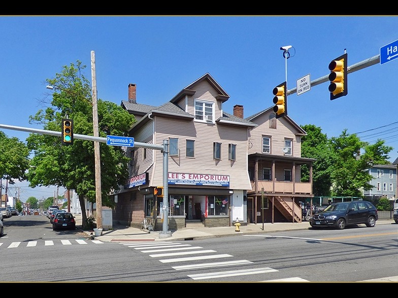 184-188 Pequonnock St, Bridgeport, CT for sale - Primary Photo - Image 1 of 1