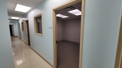 329 Pine St, Williamsport, PA for lease Interior Photo- Image 1 of 4