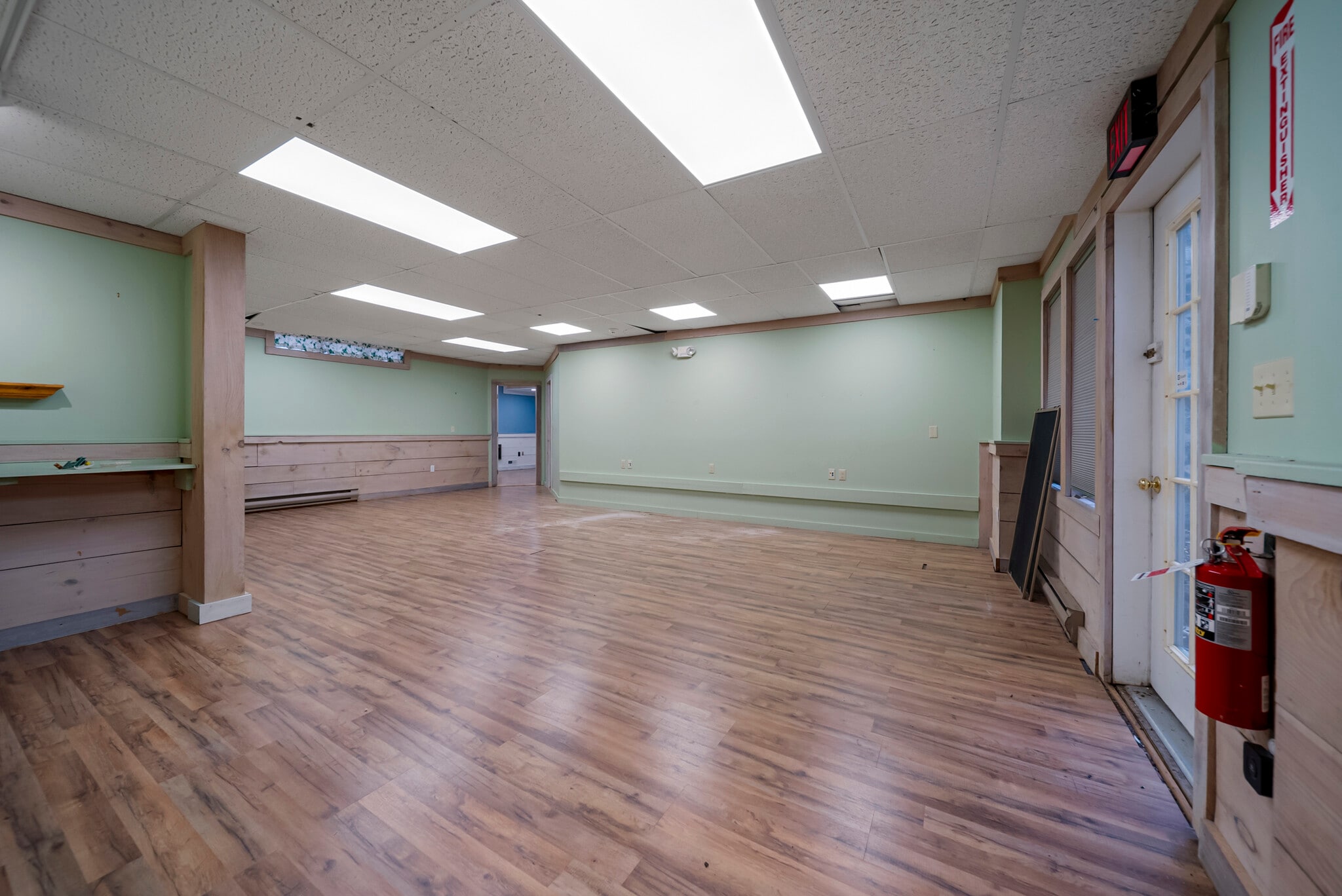 60 Whittier Hwy, Moultonborough, NH for lease Interior Photo- Image 1 of 25