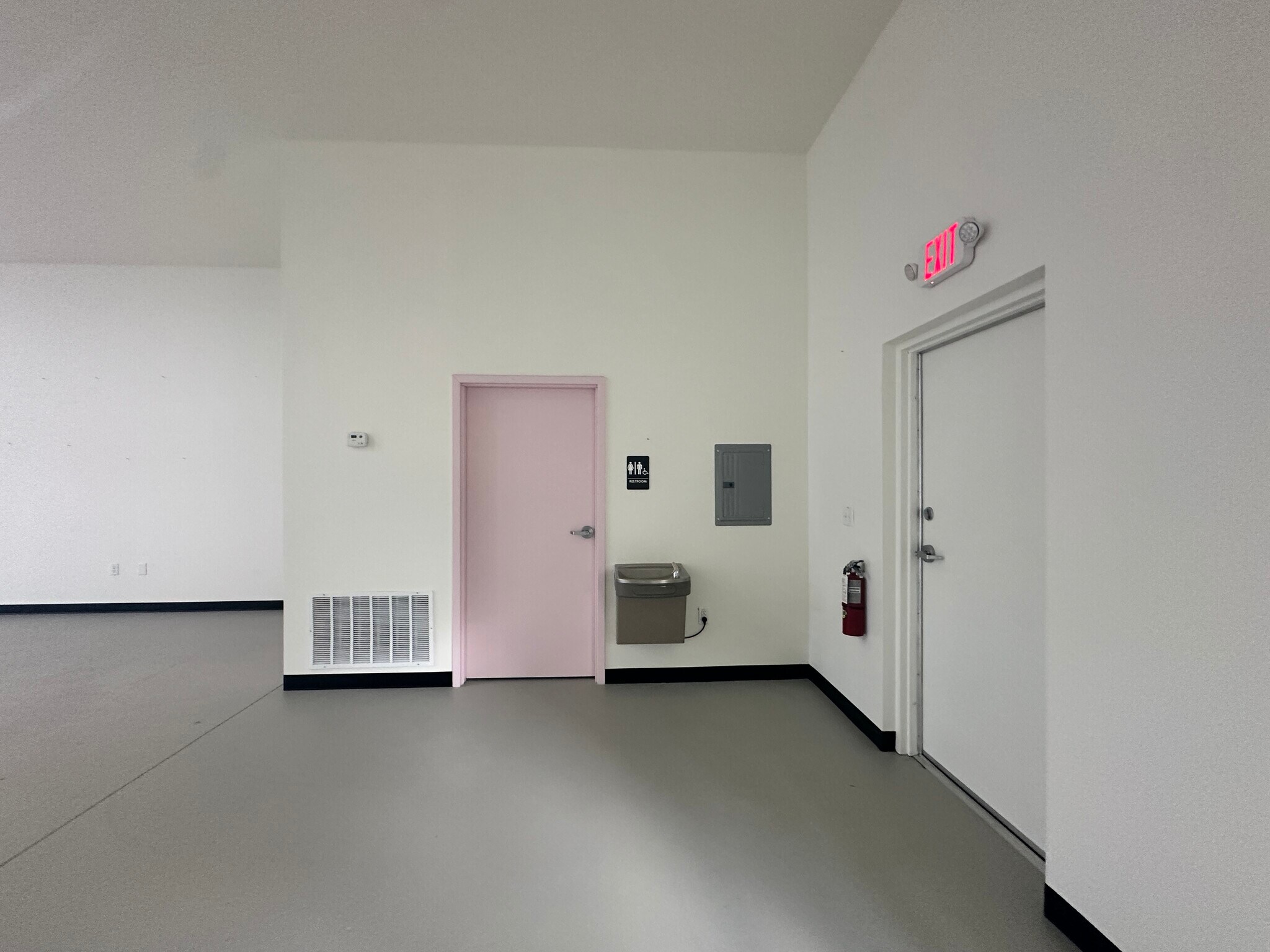 741 Tillman Pl, Plant City, FL à louer Photo intérieure- Image 1 de 4