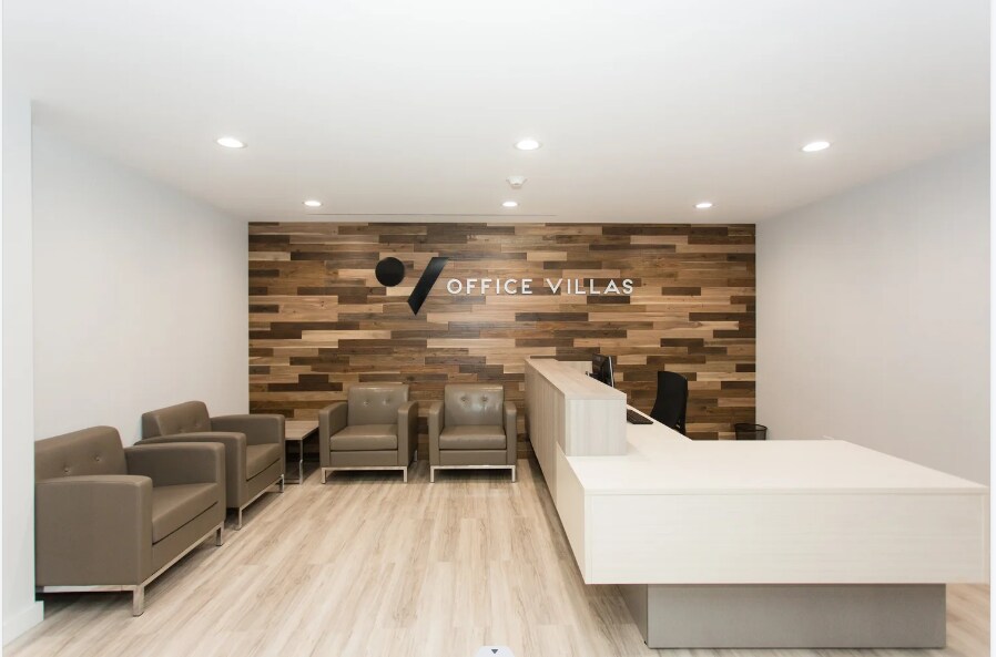 185 Great Neck Rd, Great Neck, NY for lease Interior Photo- Image 1 of 7