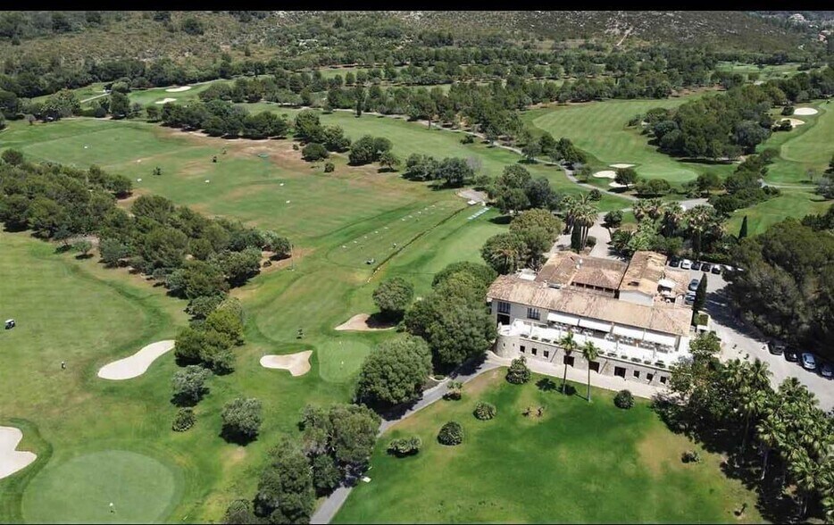 Land in Capdepera, Islas Baleares for sale - Aerial - Image 3 of 5