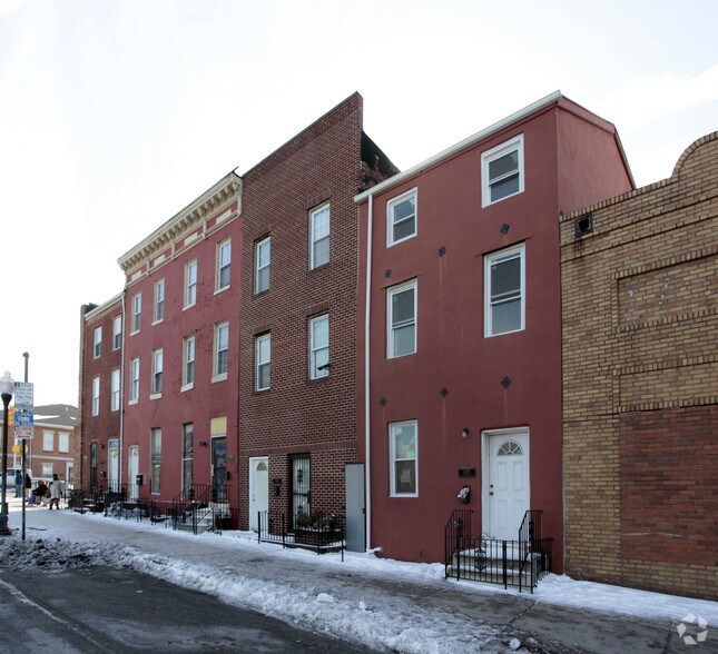 1429-1437 E Fayette St, Baltimore, MD à vendre - Photo du bâtiment - Image 3 de 3