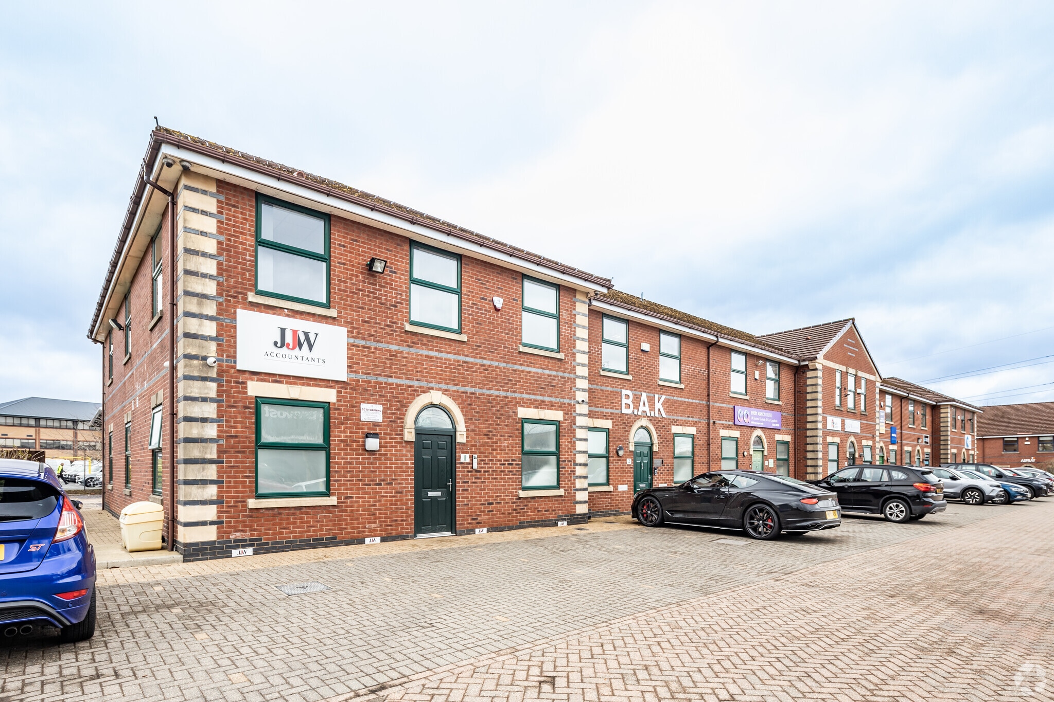 Commercial Rd, Darwen for lease Primary Photo- Image 1 of 5