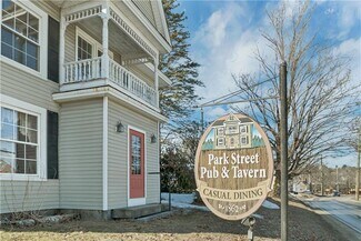 Plus de détails pour 41 Park St, Northfield, NH - Commerce de détail à vendre