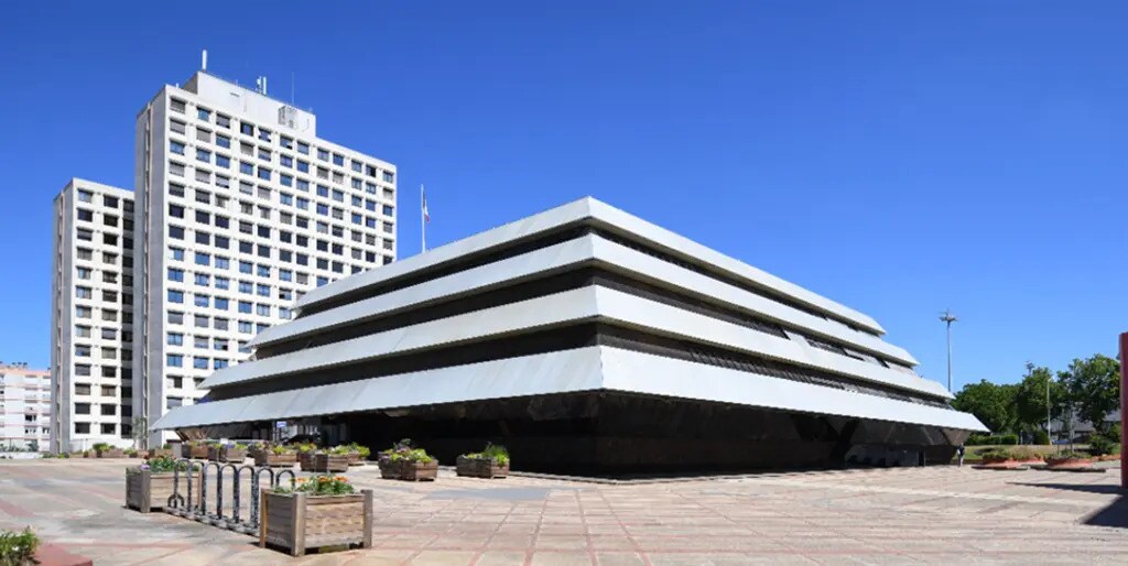 Bureau dans Nanterre à louer Photo du bâtiment- Image 1 de 9