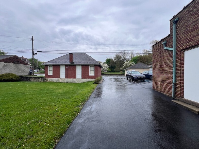1030 E Lincoln Hwy, Coatesville, PA for sale - Building Photo - Image 3 of 14